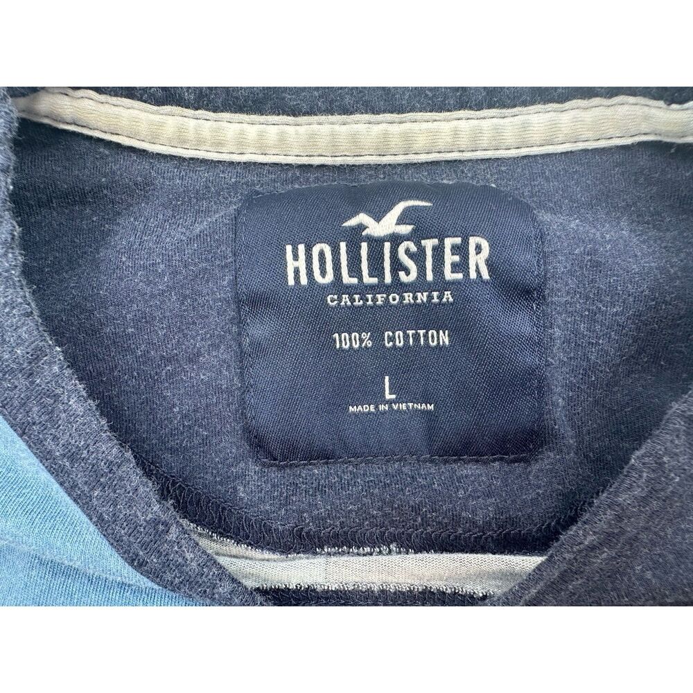 Hollister Striped Embroidered Graphic Short Sleeved Men’s T-Shirt Size Large - Picture 2 of 11